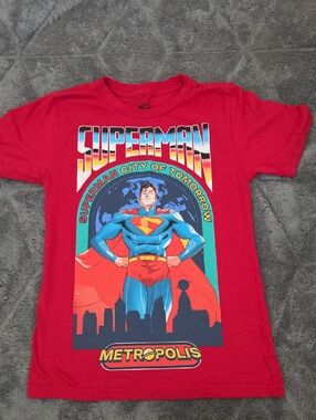 DC Comics Superman Kids Red Graphic Tee with Blue and Yellow Accents 8